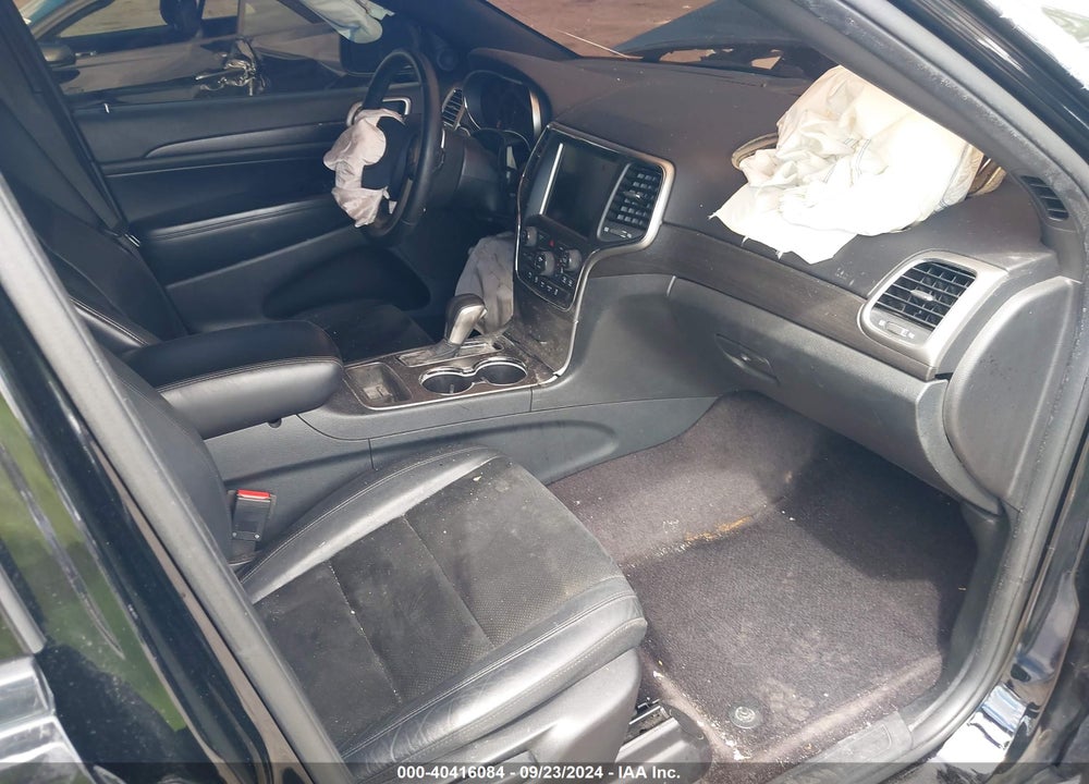 2017 JEEP GRAND CHEROKEE ALTITUDE 4X4 VIN: 1C4RJFAG4HC895313