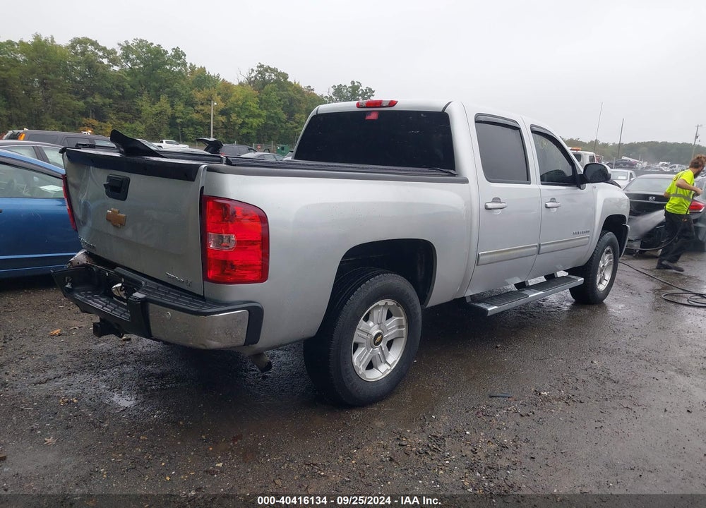 2013 CHEVROLET SILVERADO 1500 LT VIN: 3GCPKSE79DG104563