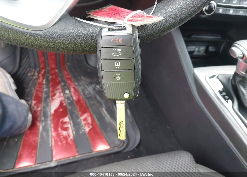 2020 KIA OPTIMA LX VIN: 5XXGT4L30LG385582