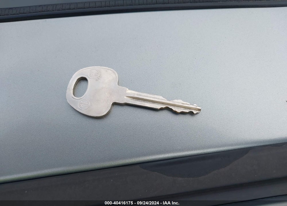 2010 HYUNDAI ELANTRA VIN: KMHDU4AD4AU190731