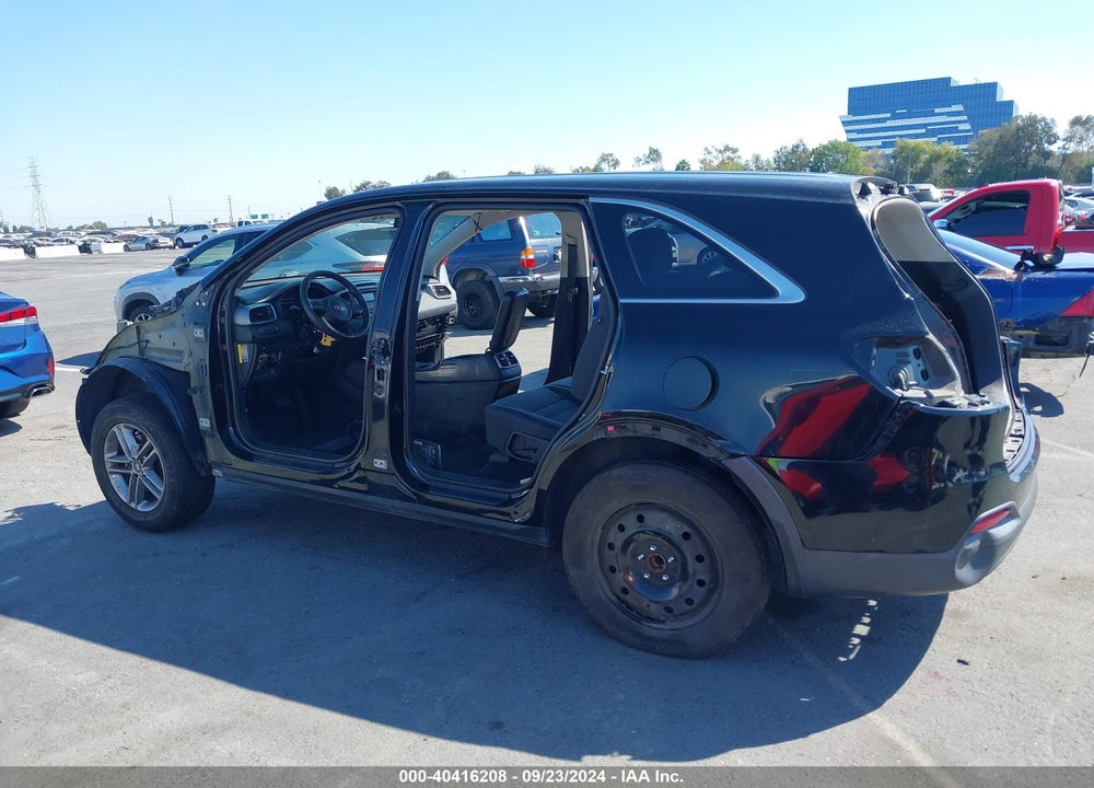 2016 KIA SORENTO 2.4L L VIN: 5XYPG4A33GG018314