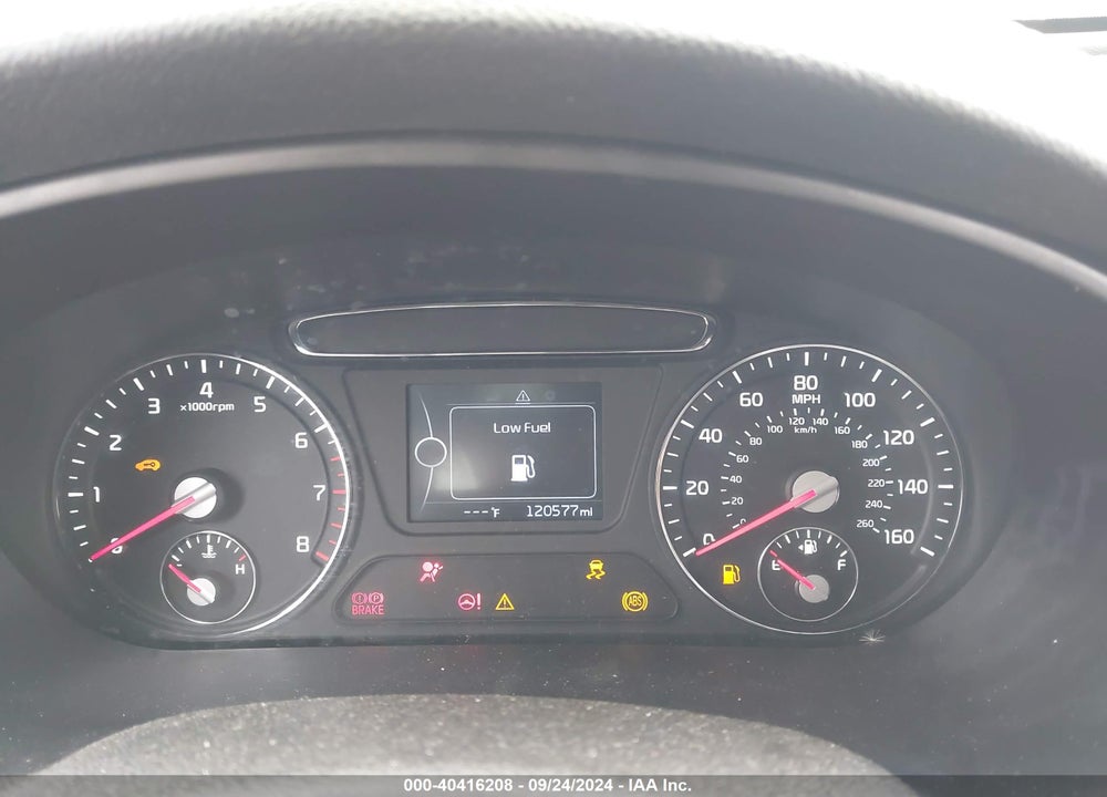2016 KIA SORENTO 2.4L L VIN: 5XYPG4A33GG018314