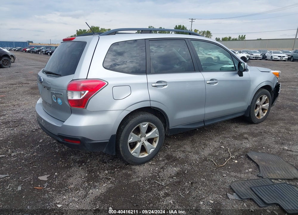 2015 SUBARU FORESTER 2.5I PREMIUM VIN: JF2SJADC3FH572496
