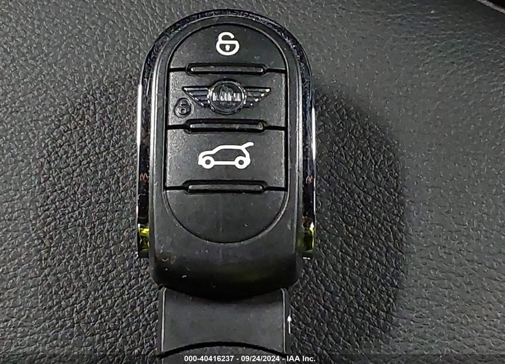 2021 MINI HARDTOP COOPER S VIN: WMWXR5C06M2P01775