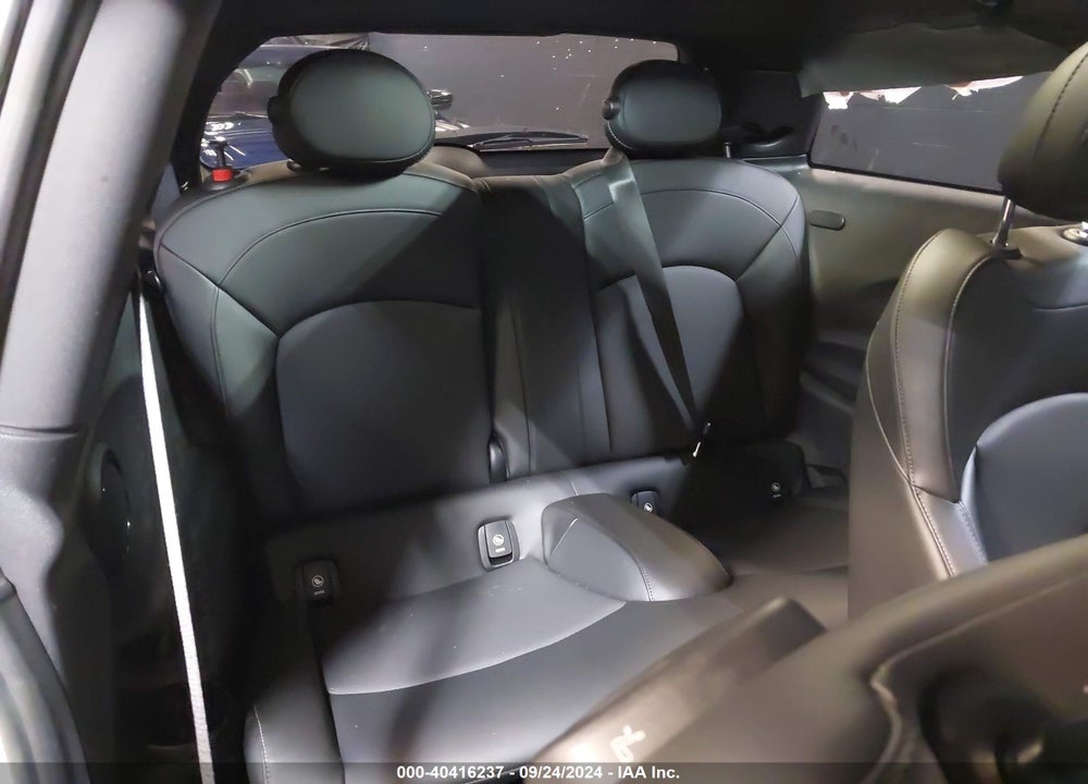 2021 MINI HARDTOP COOPER S VIN: WMWXR5C06M2P01775