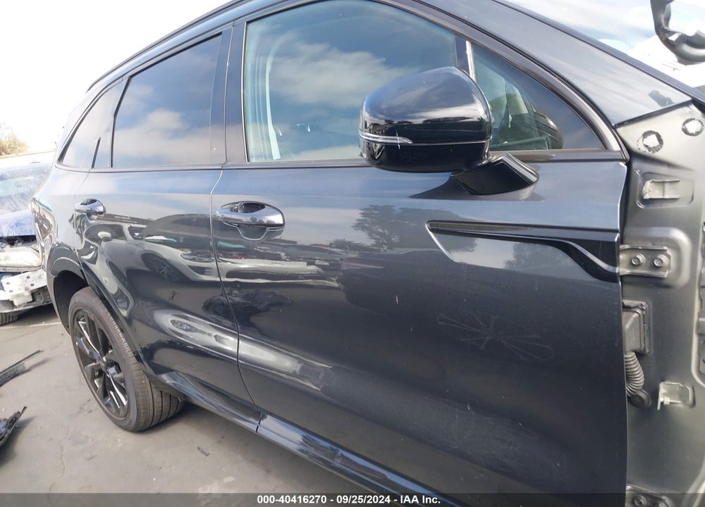 2023 KIA SORENTO SX VIN: 5XYRK4LF7PG202671