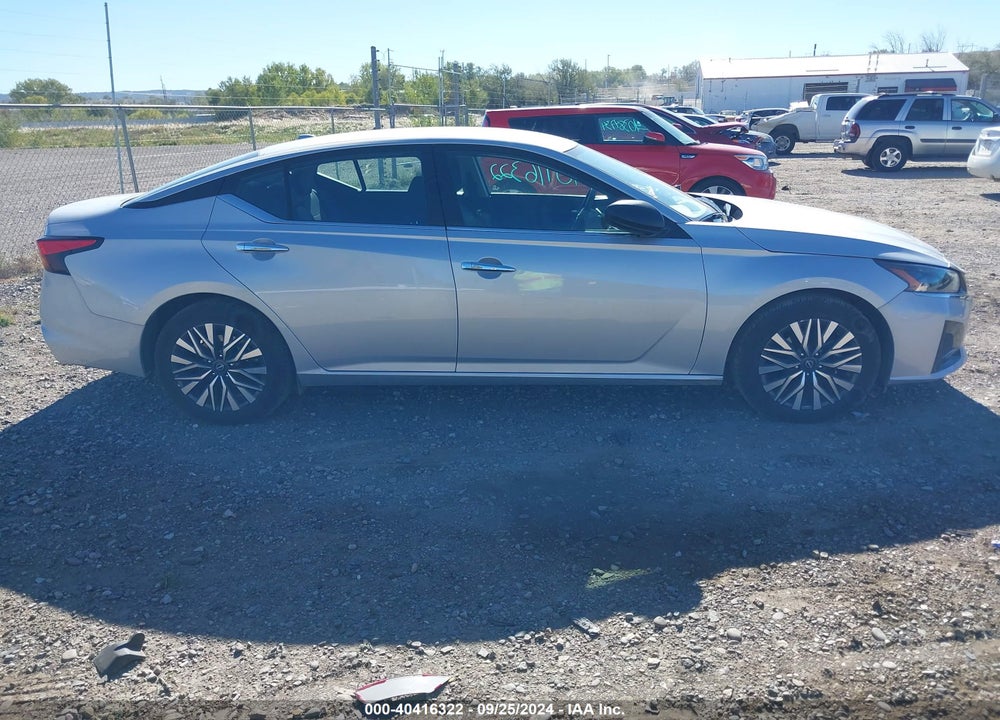 2024 NISSAN ALTIMA SV FWD VIN: 1N4BL4DV7RN375287