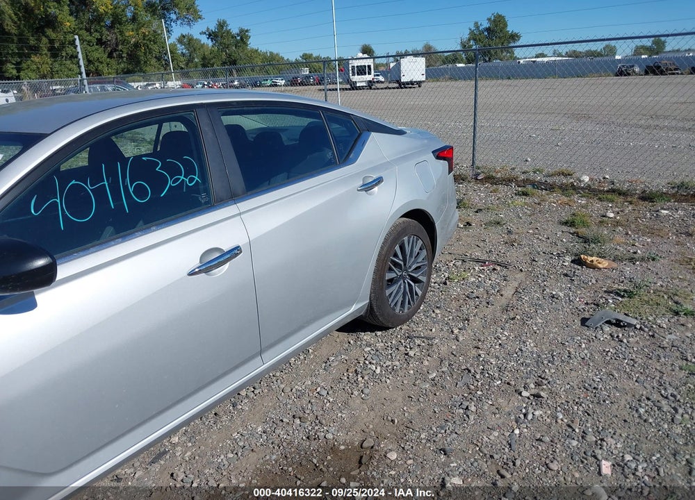 2024 NISSAN ALTIMA SV FWD VIN: 1N4BL4DV7RN375287