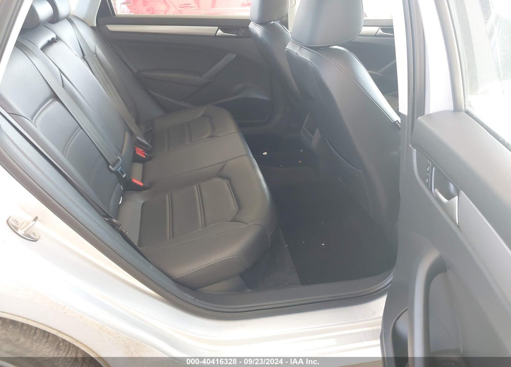 2015 VOLKSWAGEN PASSAT 1.8T LIMITED EDITION VIN: 1VWAT7A39FC104102