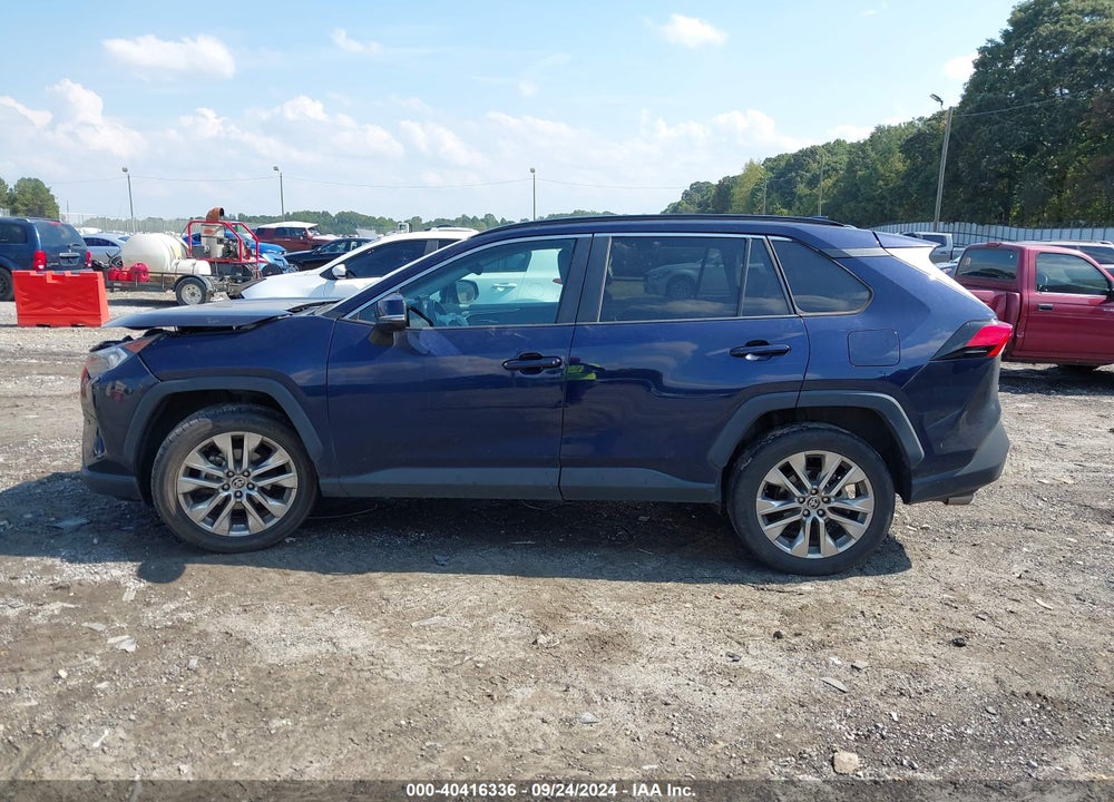 2021 TOYOTA RAV4 XLE PREMIUM VIN: 2T3C1RFV3MW142023