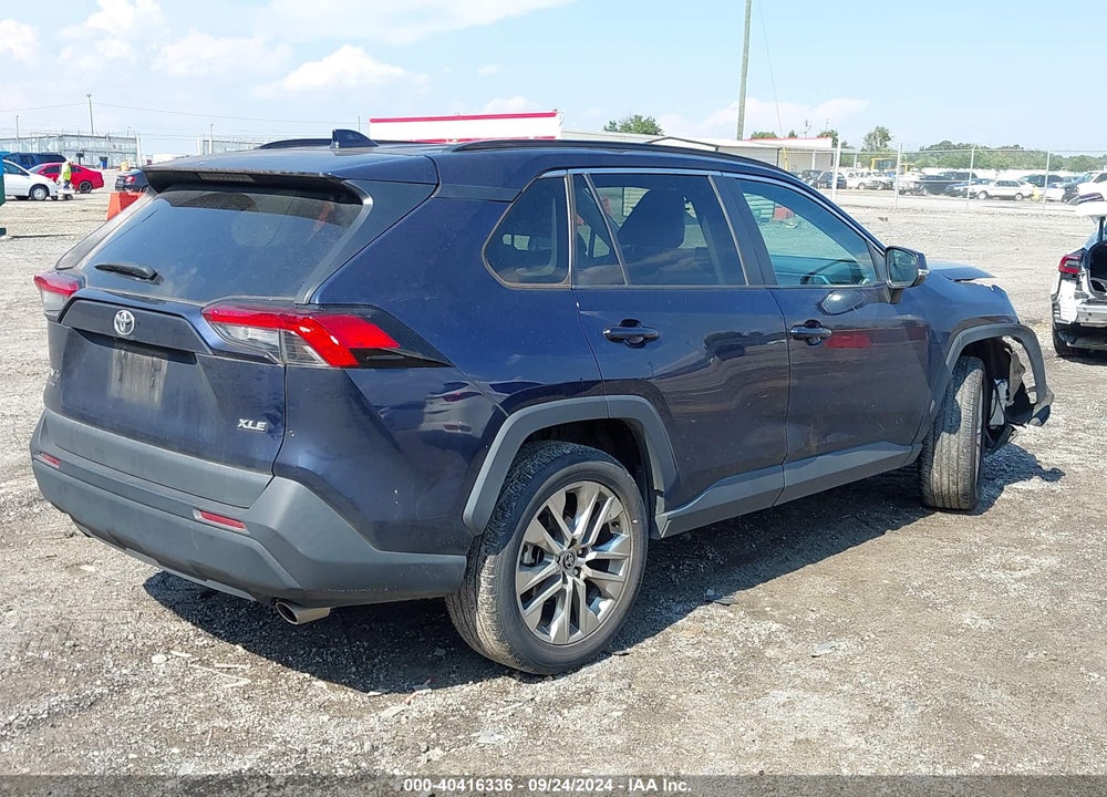 2021 TOYOTA RAV4 XLE PREMIUM VIN: 2T3C1RFV3MW142023
