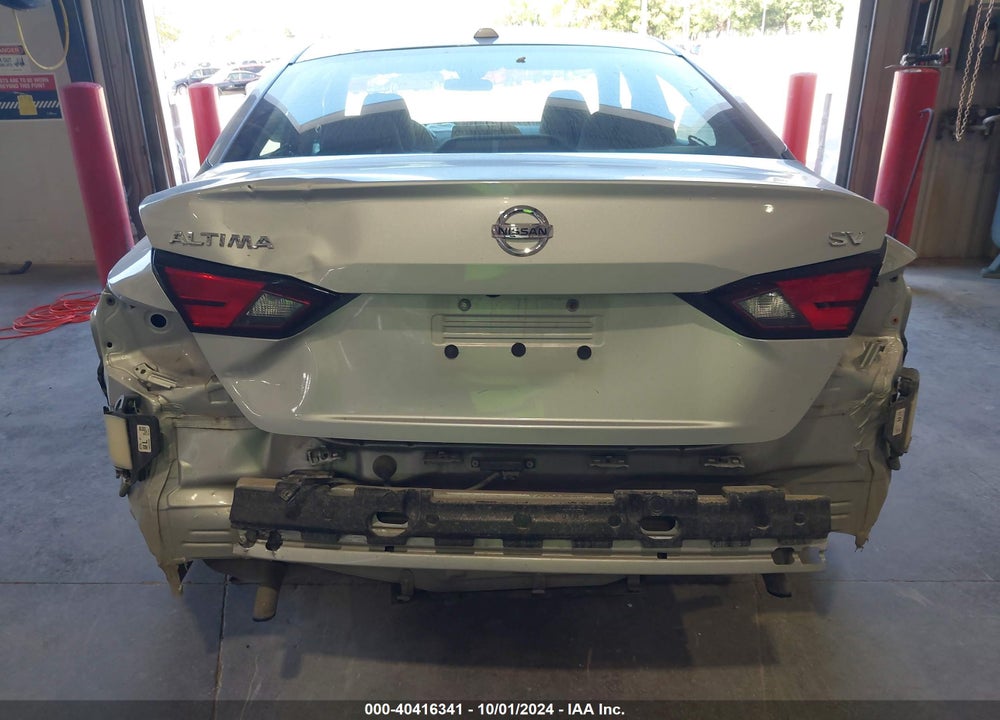 2022 NISSAN ALTIMA SV FWD VIN: 1N4BL4DVXNN318673