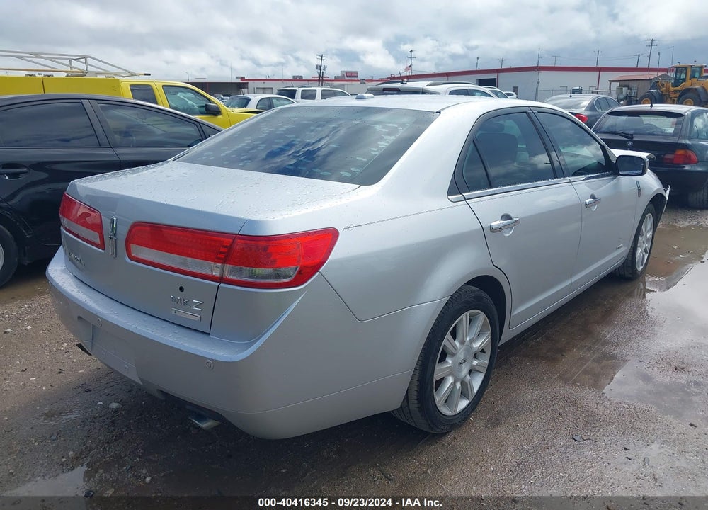 2012 LINCOLN MKZ HYBRID VIN: 3LNDL2L38CR829957