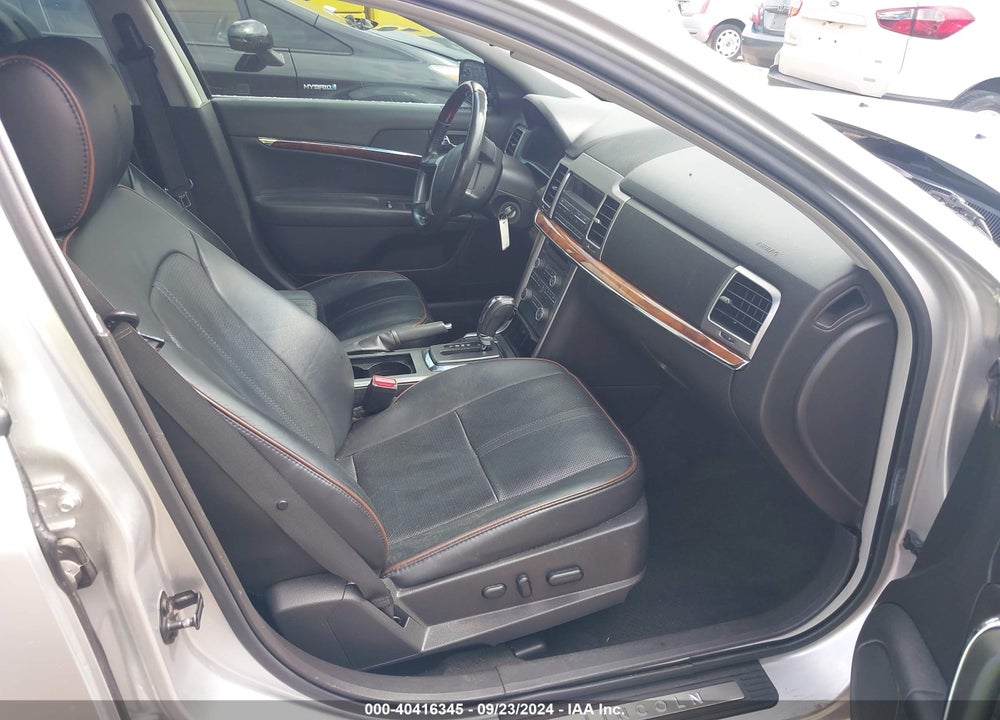 2012 LINCOLN MKZ HYBRID VIN: 3LNDL2L38CR829957