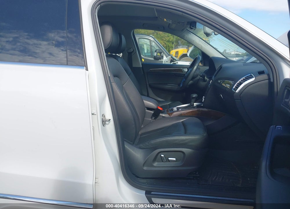 2014 AUDI Q5 2.0T PREMIUM VIN: WA1LFBFP5EA011583