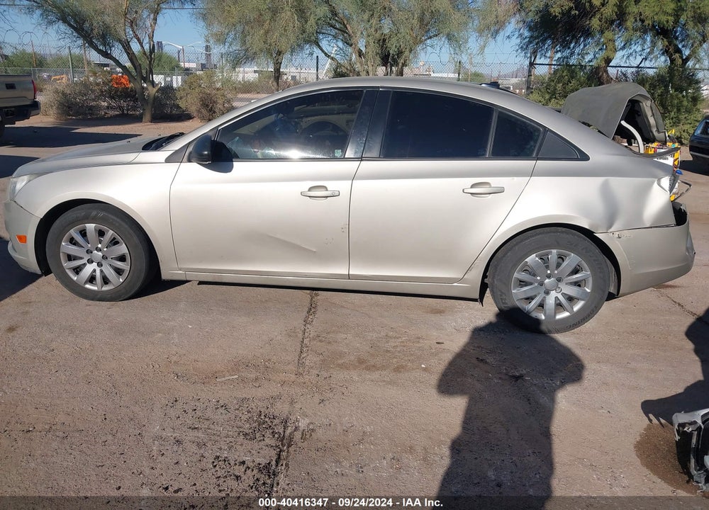 2014 CHEVROLET CRUZE LS AUTO VIN: 1G1PA5SH5E7448088