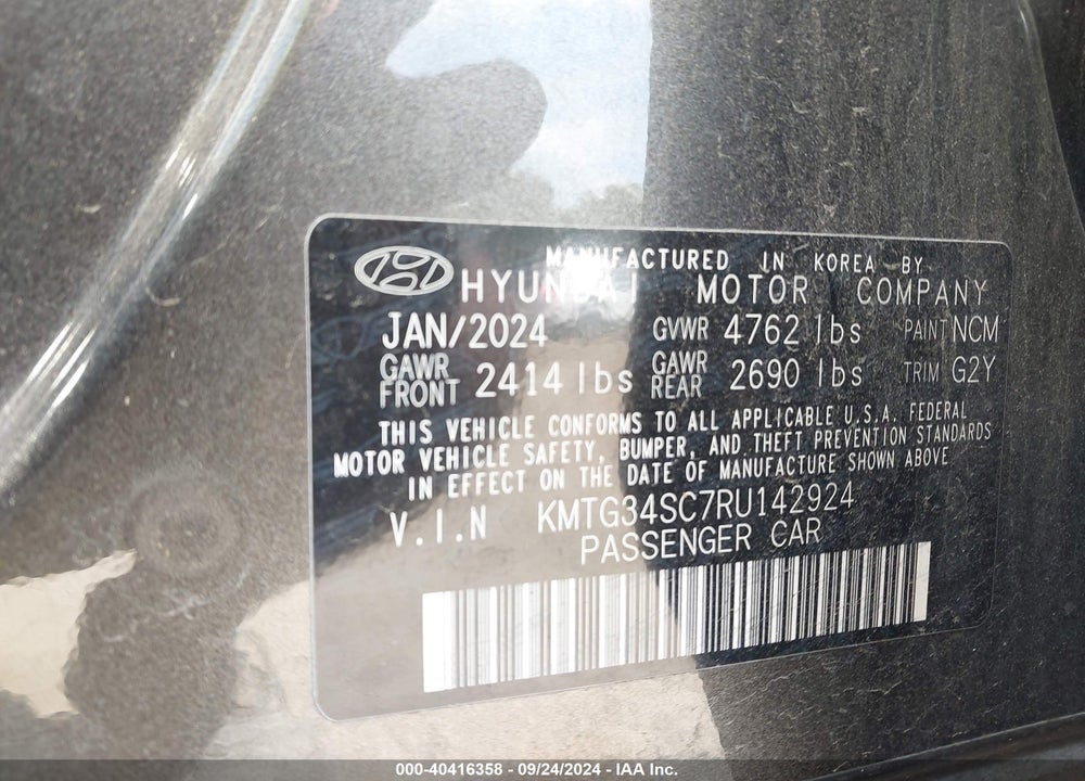 2024 GENESIS G70 2.5T RWD VIN: KMTG34SC7RU142924