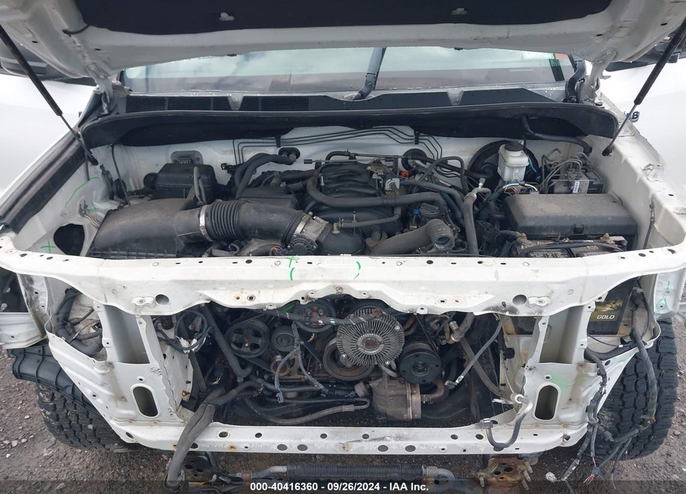 2016 TOYOTA TUNDRA SR5 5.7L V8 VIN: 5TFDY5F18GX511013