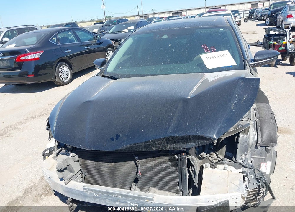 2019 HONDA INSIGHT TOURING VIN: 19XZE4F90KE003223