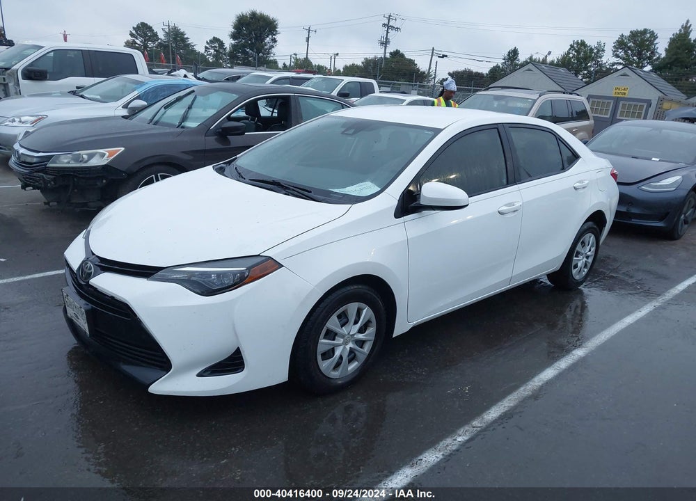 2017 TOYOTA COROLLA L VIN: 5YFBURHE2HP667557