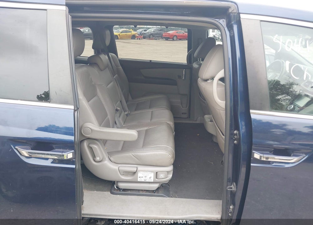 2016 HONDA ODYSSEY EX-L VIN: 5FNRL5H67GB132138