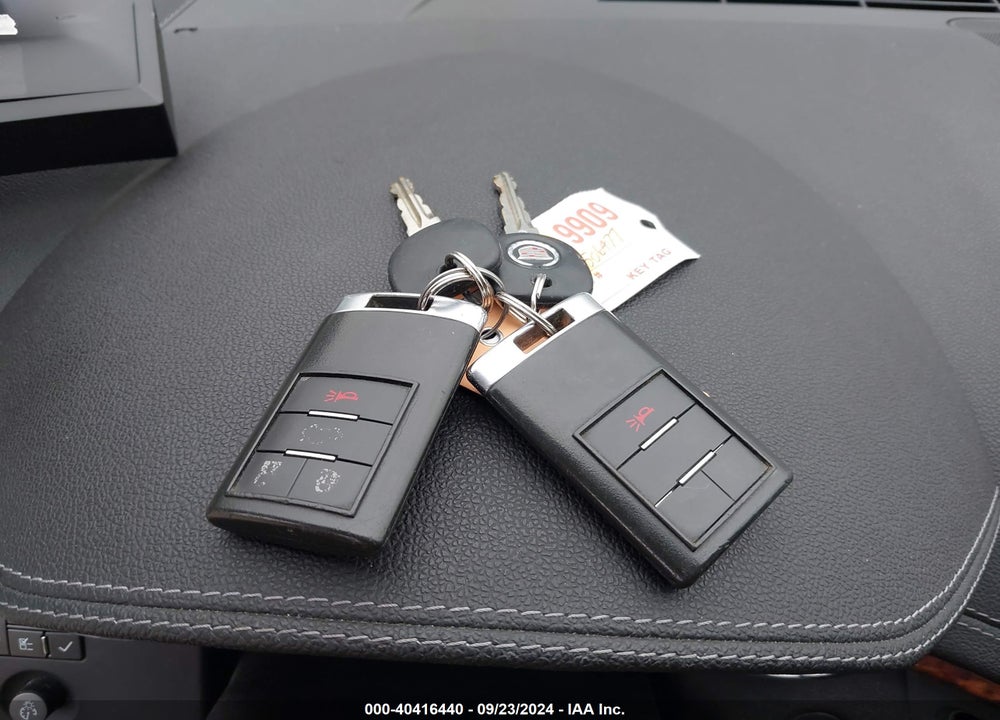 2011 CADILLAC CTS LUXURY VIN: 1G6DG5EY3B0170500