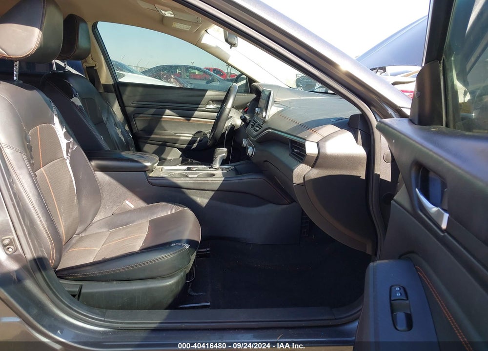 2019 NISSAN ALTIMA 2.5 SR VIN: 1N4BL4CV8KC204616