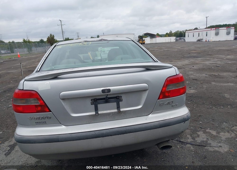 2000 VOLVO S40 A/AS VIN: YV1VS2557YF506508