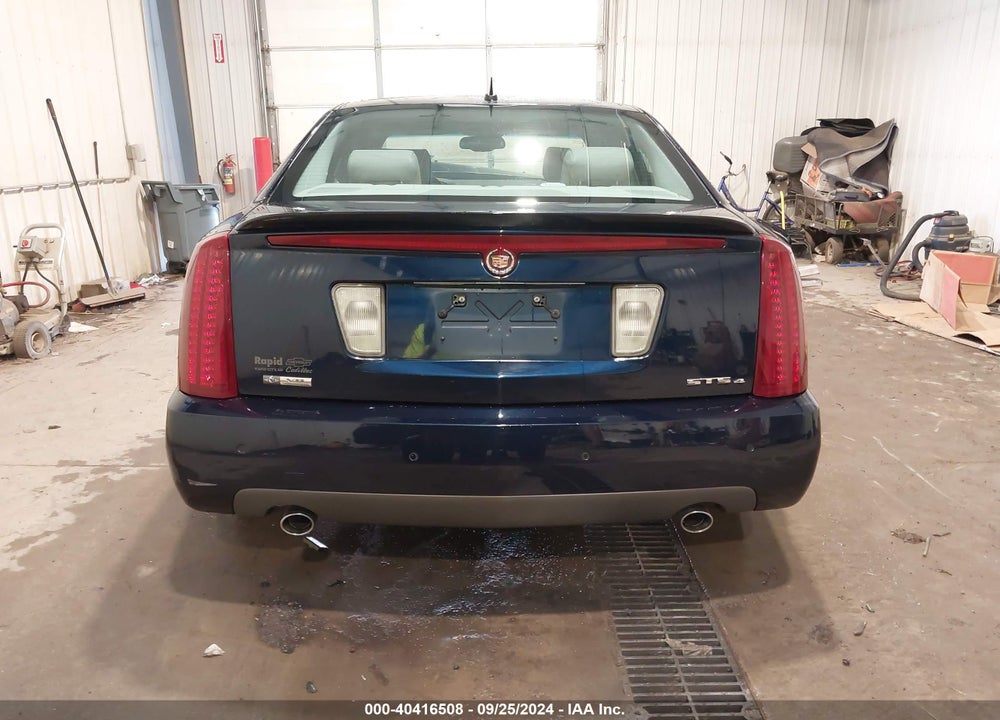 2006 CADILLAC STS V8 VIN: 1G6DC67A660212102