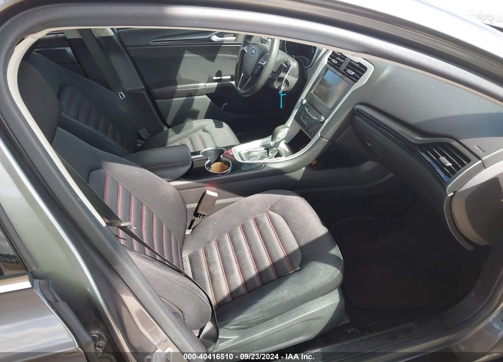 2014 FORD FUSION SE VIN: 3FA6P0HD3ER289479