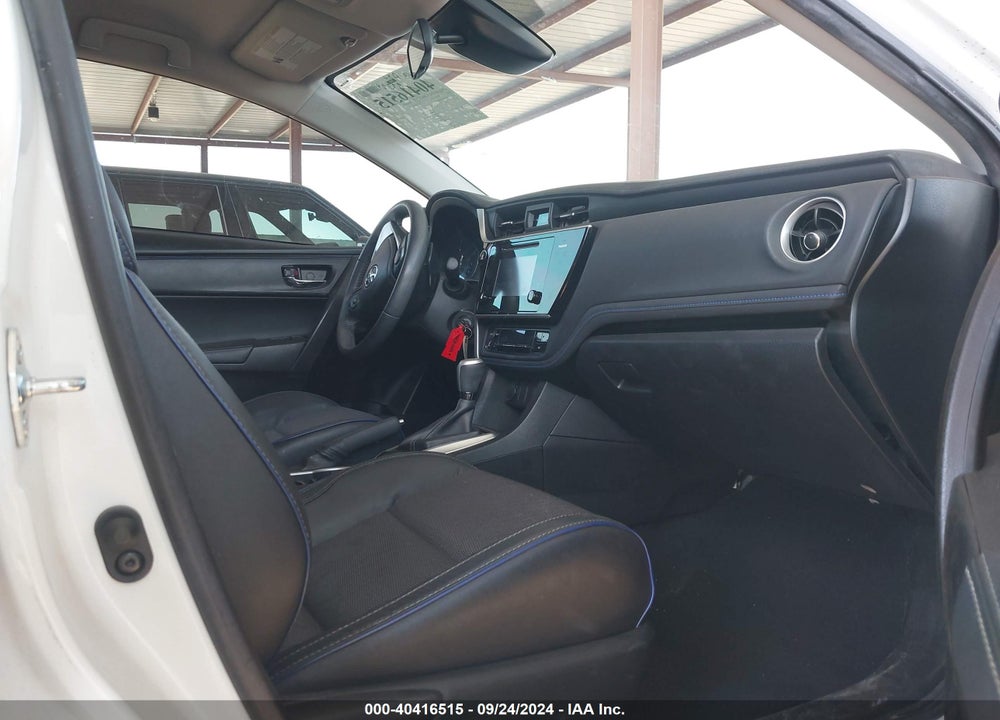2017 TOYOTA COROLLA SE VIN: 5YFBURHE6HP691652