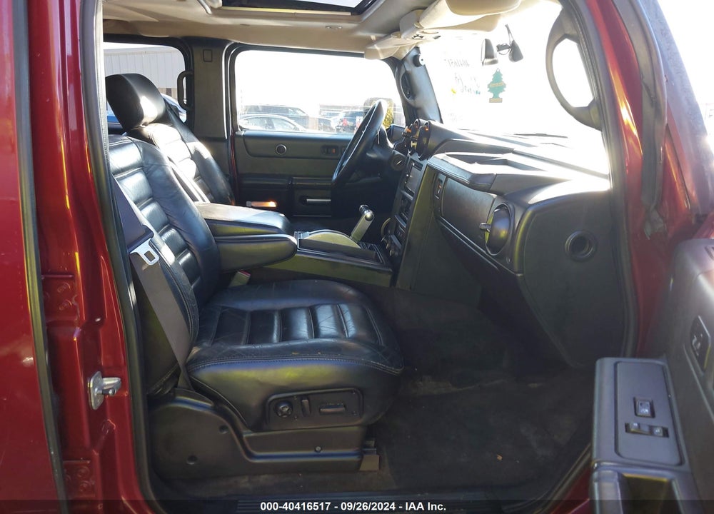 2005 HUMMER H2 SUT VIN: 5GRGN22U15H116049