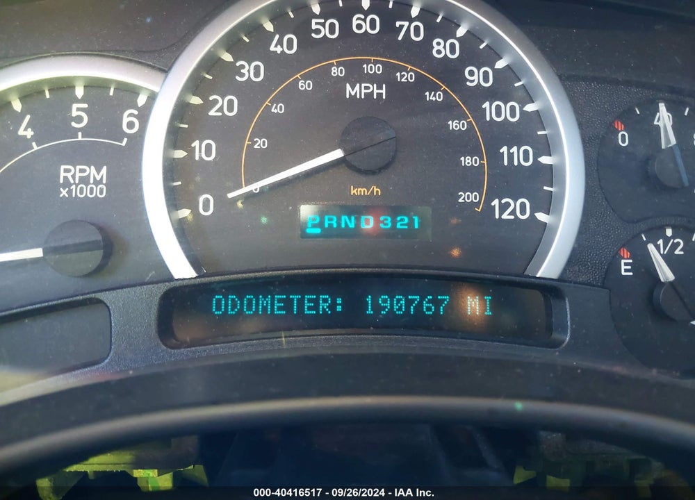 2005 HUMMER H2 SUT VIN: 5GRGN22U15H116049