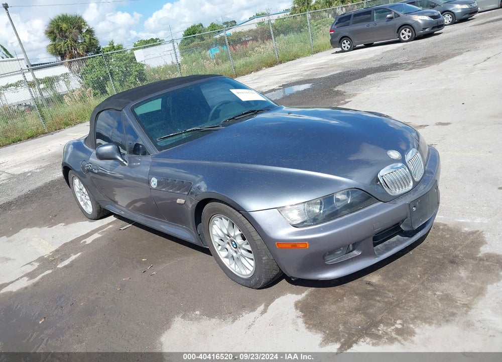 2000 BMW Z3 2.8 VIN: 4USCH3349YLF71189