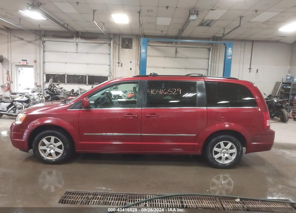 2010 CHRYSLER TOWN & COUNTRY TOURING PLUS VIN: 2A4RR8D1XAR494822