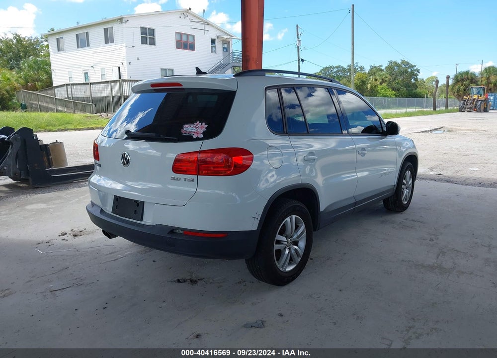 2015 VOLKSWAGEN TIGUAN VIN: WVGAV7AX5FW566666
