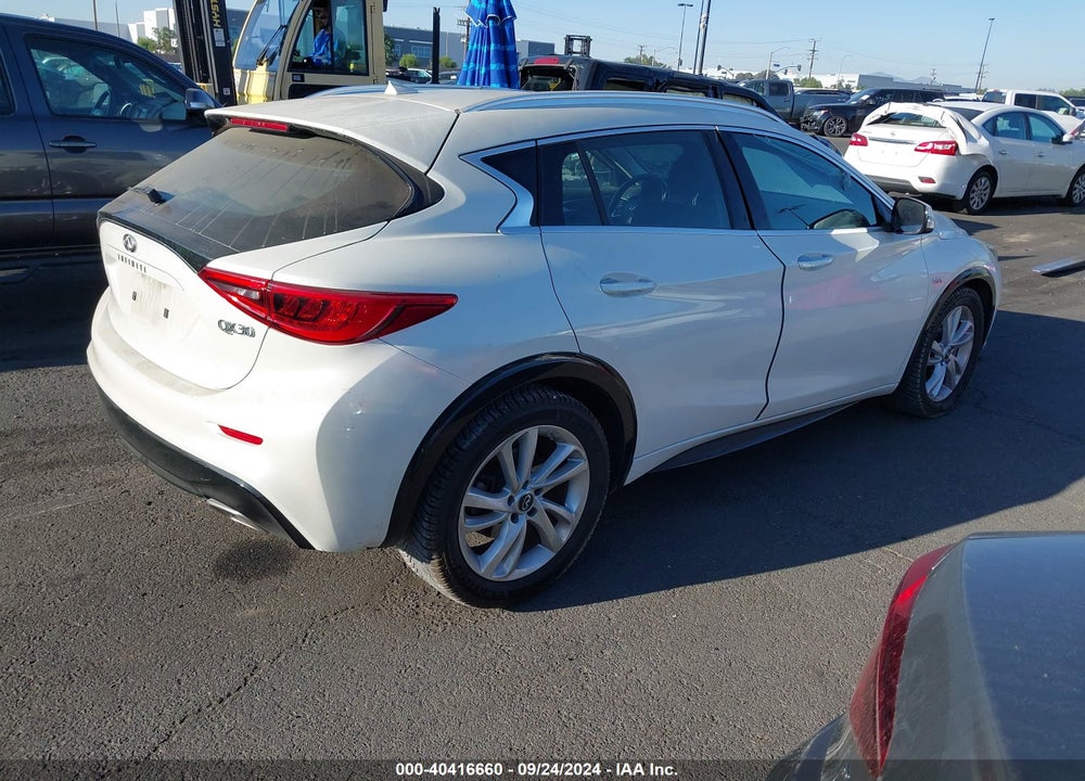 2019 INFINITI QX30 LUXE VIN: SJKCH5CP9KA009866