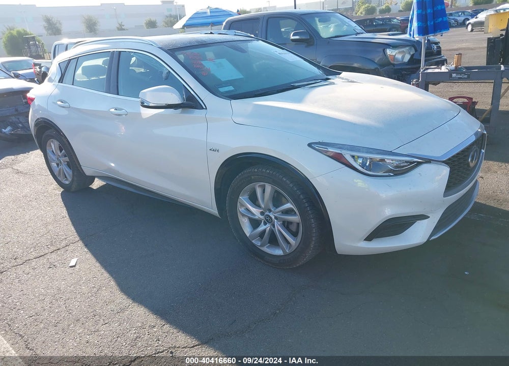 2019 INFINITI QX30 LUXE VIN: SJKCH5CP9KA009866