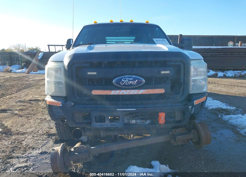 2011 FORD F-250 XL VIN: 1FT7W2B65BEC07984