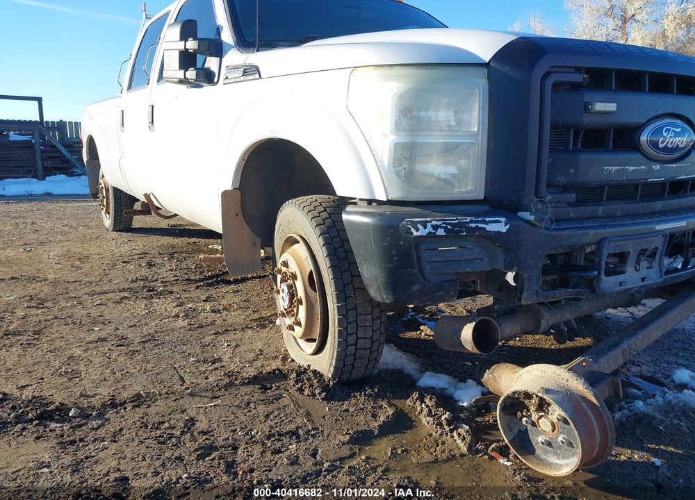 2011 FORD F-250 XL VIN: 1FT7W2B65BEC07984