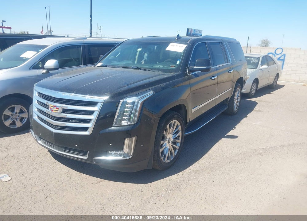 2018 CADILLAC ESCALADE ESV LUXURY VIN: 1GYS3HKJ2JR293198