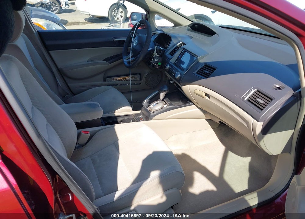2010 HONDA CIVIC LX VIN: 19XFA1F52AE067949