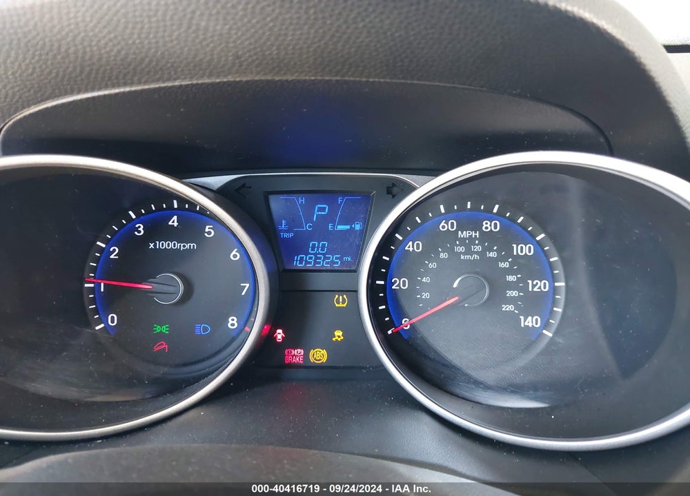 2012 HYUNDAI TUCSON GLS VIN: KM8JU3AC8CU483913