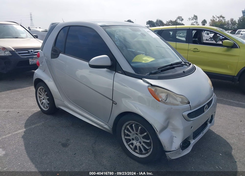 2013 SMART FORTWO PASSION/PURE VIN: WMEEJ3BA1DK647206