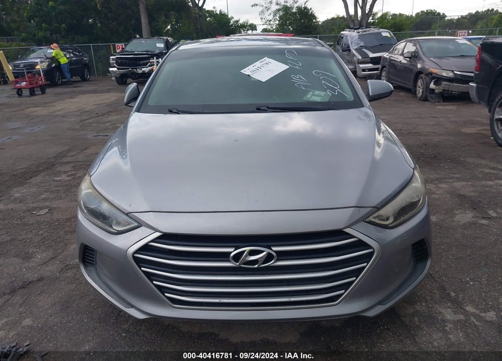2017 HYUNDAI ELANTRA VIN: 5NPD74LF9HH143709