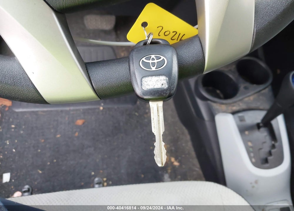 2012 TOYOTA PRIUS C ONE VIN: JTDKDTB39C1521450