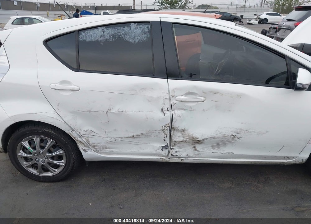 2012 TOYOTA PRIUS C ONE VIN: JTDKDTB39C1521450