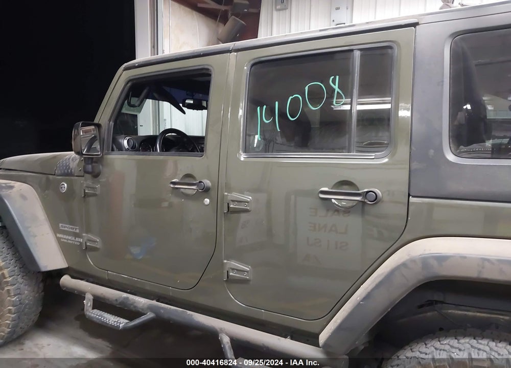 2016 JEEP WRANGLER UNLIMITED SPORT VIN: 1C4BJWDG9GL133719