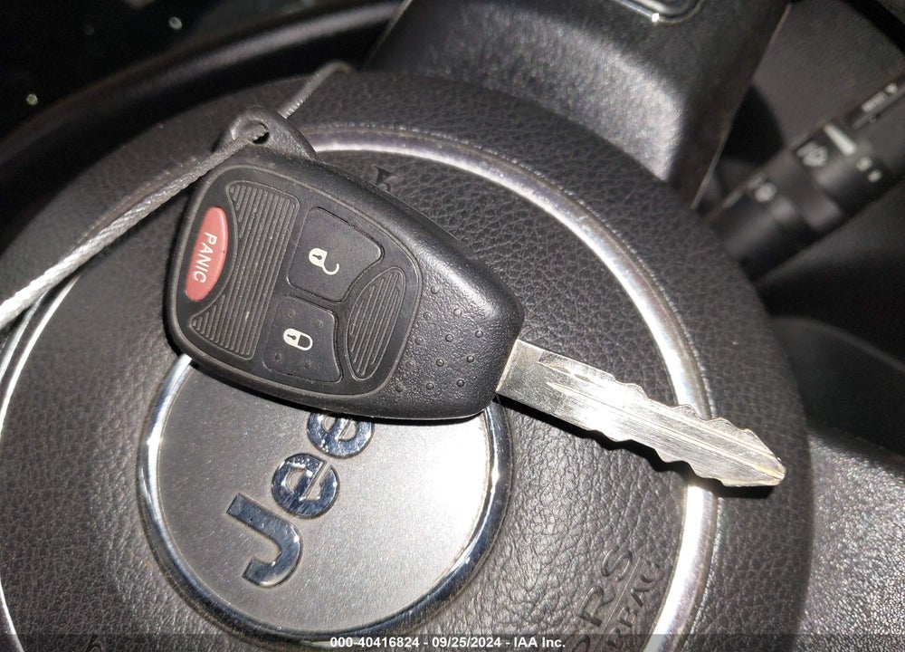 2016 JEEP WRANGLER UNLIMITED SPORT VIN: 1C4BJWDG9GL133719