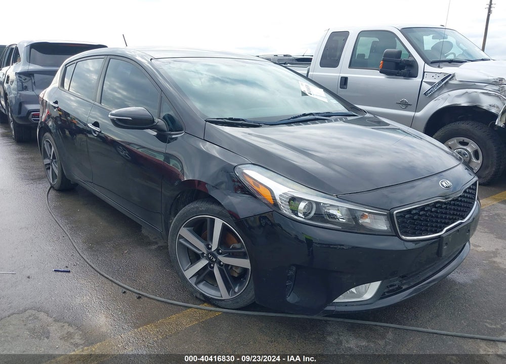 2017 KIA FORTE EX VIN: KNAFX5A89H5672948